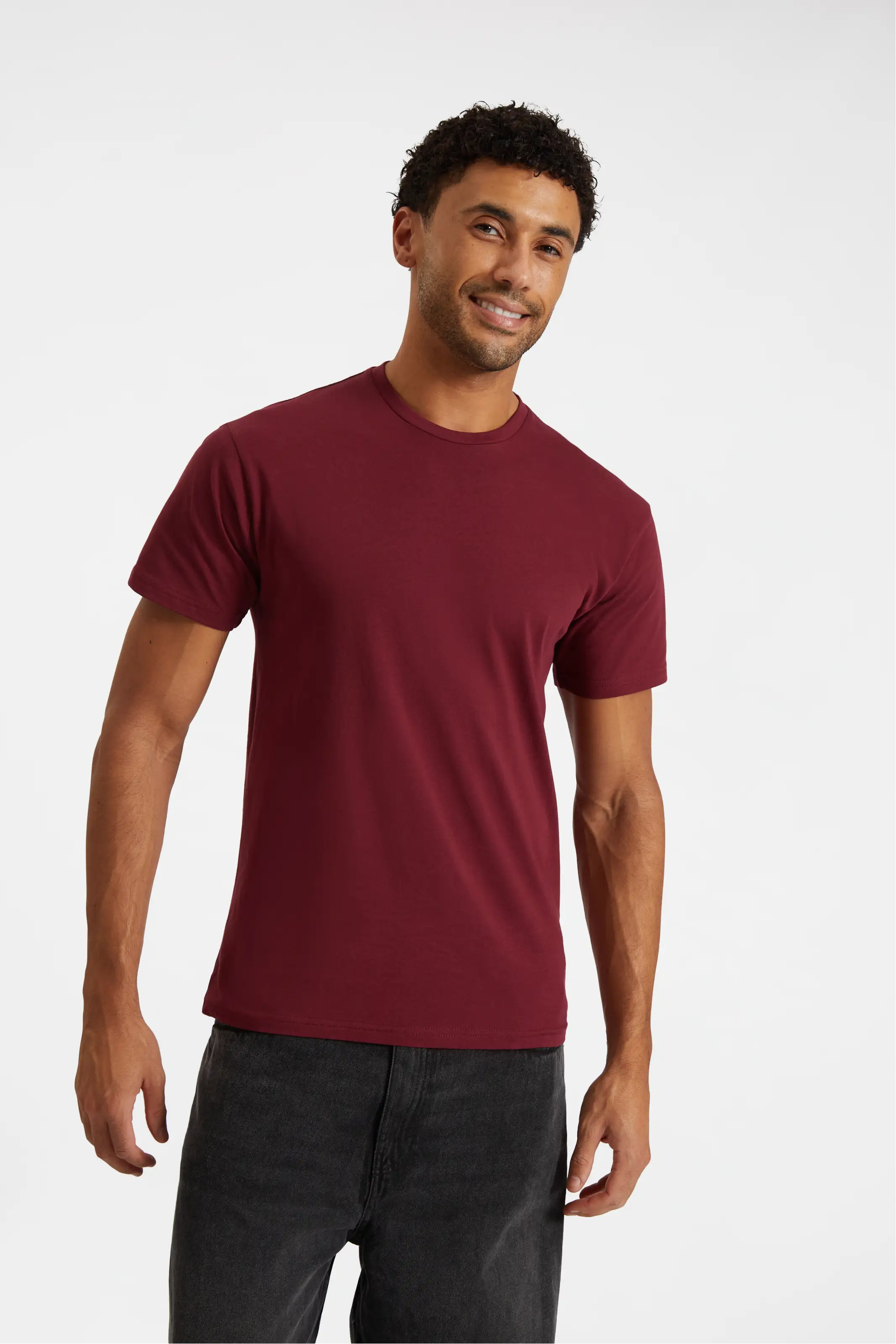 Classic 100% cotton crew neck t-shirt with reactive dyed finish